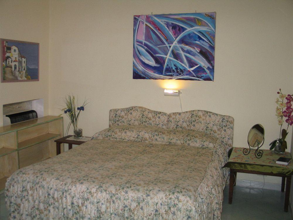 B&B Venus Inn Позитано Экстерьер фото